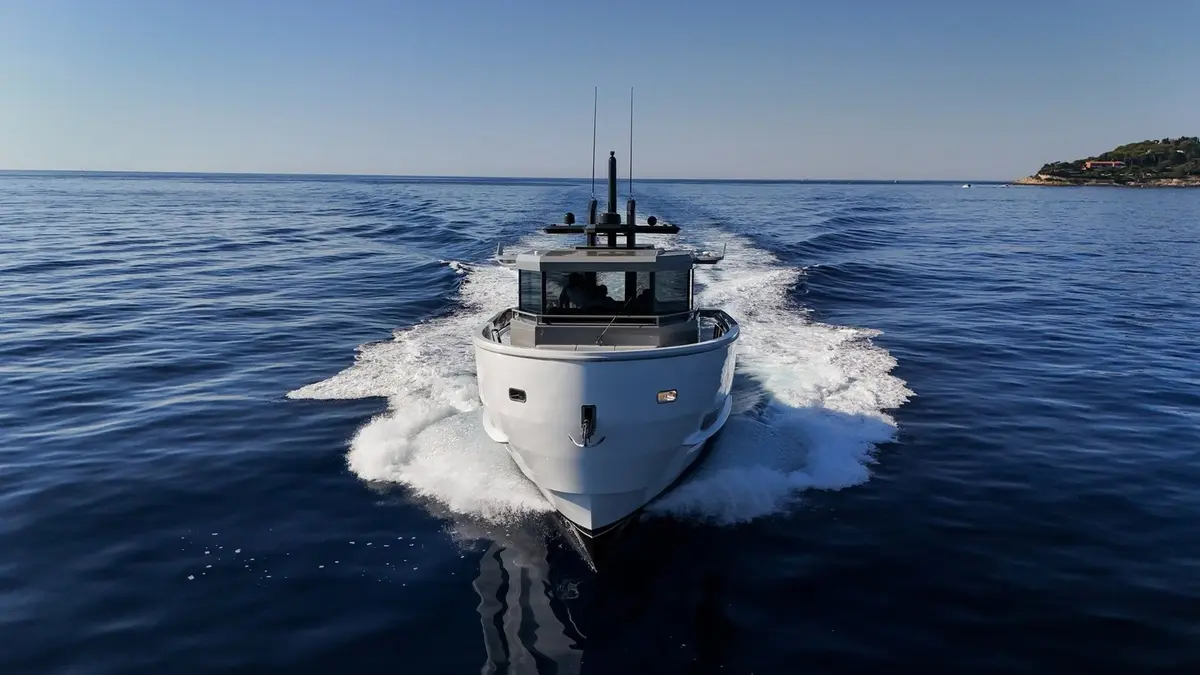 Arcadia Sherpa 60, flybridge — Ibiza charter yachts , Ibiza