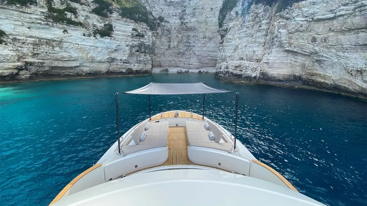 MCY66, main deck — Ibiza charter yachts , Ibiza