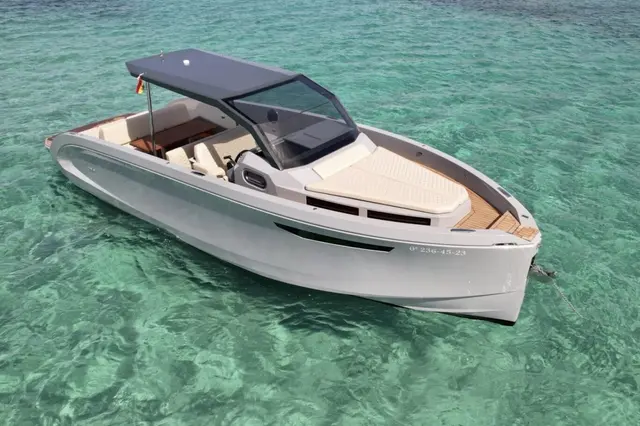 Rand Escape 30 — Ibiza charter yachts , Ibiza