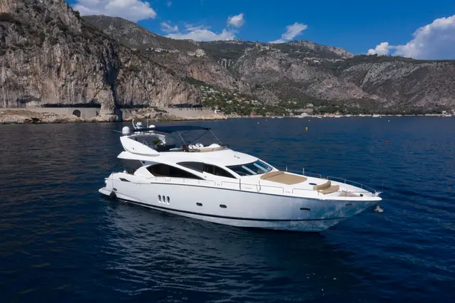 Sunseeker 82 — Ibiza charter yachts , Ibiza